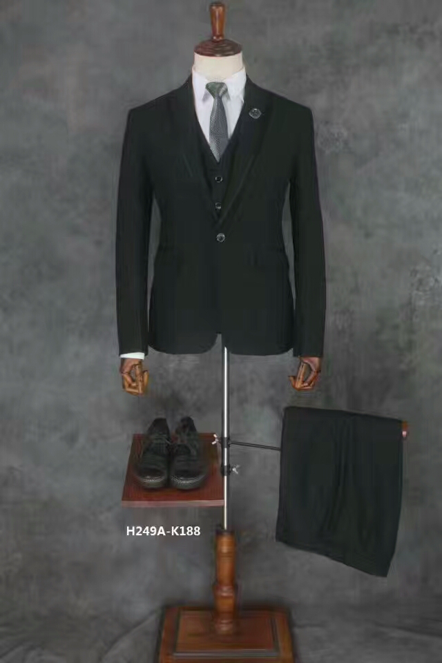 男士西服,西裝禮服,男士西裝,西服推薦,西服訂製,西服出租,西裝價格,西裝推薦